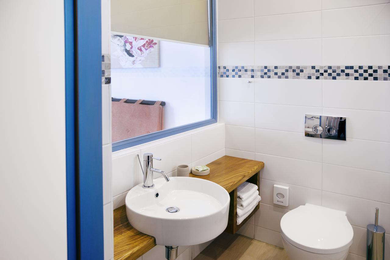 Casa Biota Boutique (Adults Only) Hotel Dunavatu de Jos ภายนอก รูปภาพ